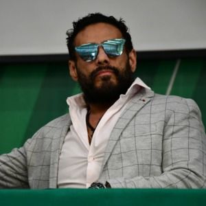 Meet your Posher, Los